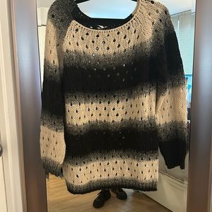London large sweater